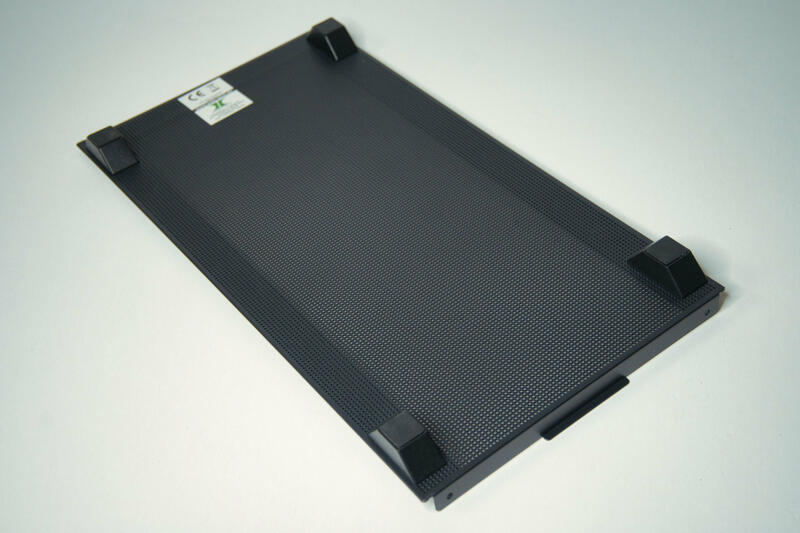 Inter Tech IM 2 Expander Panel unten Inter Tech IM 2 Expander Panel unten