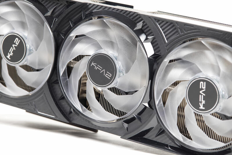 KFA2 GeForce RTX 5080 1Click OC Lüfterdesign KFA2 GeForce RTX 5080 1Click OC Lüfterdesign
