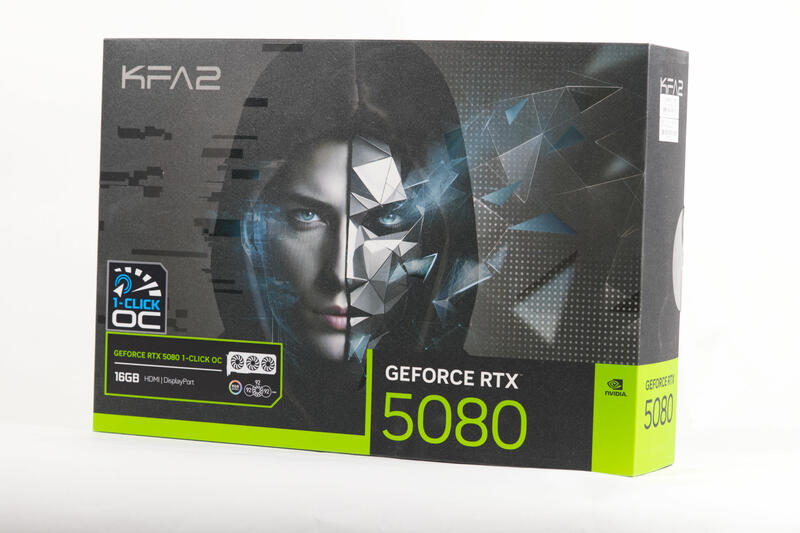 KFA2 GeForce RTX 5080 1Click OC Verpackung KFA2 GeForce RTX 5080 1Click OC Verpackung