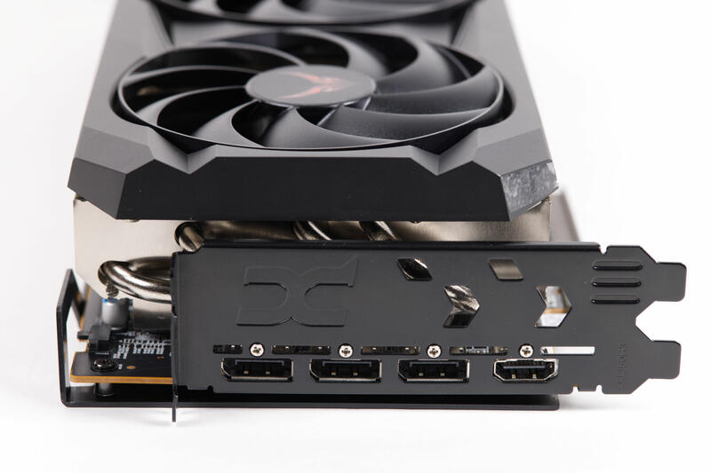 PowerColor Radeon RX 9070 XT Red Devil Anschlüsse PowerColor Radeon RX 9070 XT Red Devil Anschlüsse