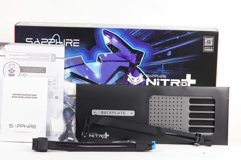 Sapphire Radeon RX 9070 XT Nitro+ Lieferumfang Sapphire Radeon RX 9070 XT Nitro+ Lieferumfang