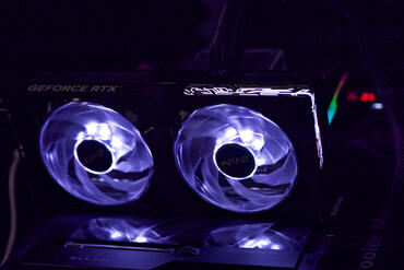 KFA2 GeForce RTX 5070 1Click OC Beleuchtung