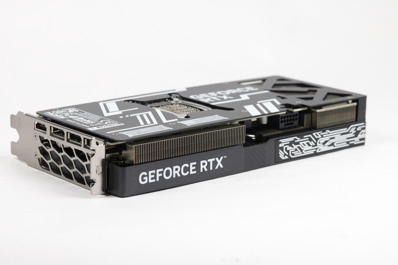 KFA2 GeForce RTX 5070 1Click OC Grafikkarte