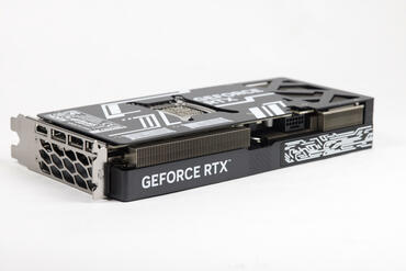 KFA2 GeForce RTX 5070 1Click OC Grafikkarte