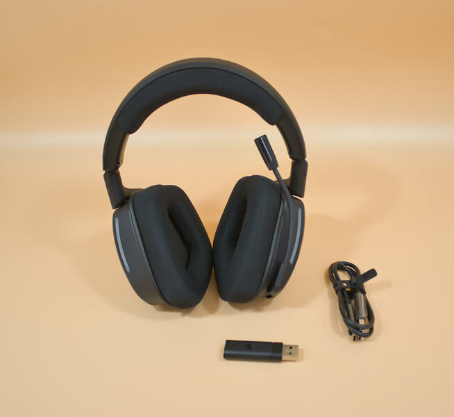 Corsair Void Wireless Headset v2 Lieferumfang Corsair Void Wireless Headset v2 Lieferumfang