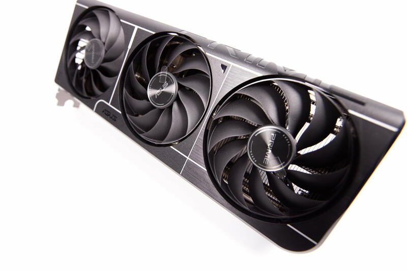 ASUS GeForce RTX 5060 Ti Prime OC Lüfter Closeup