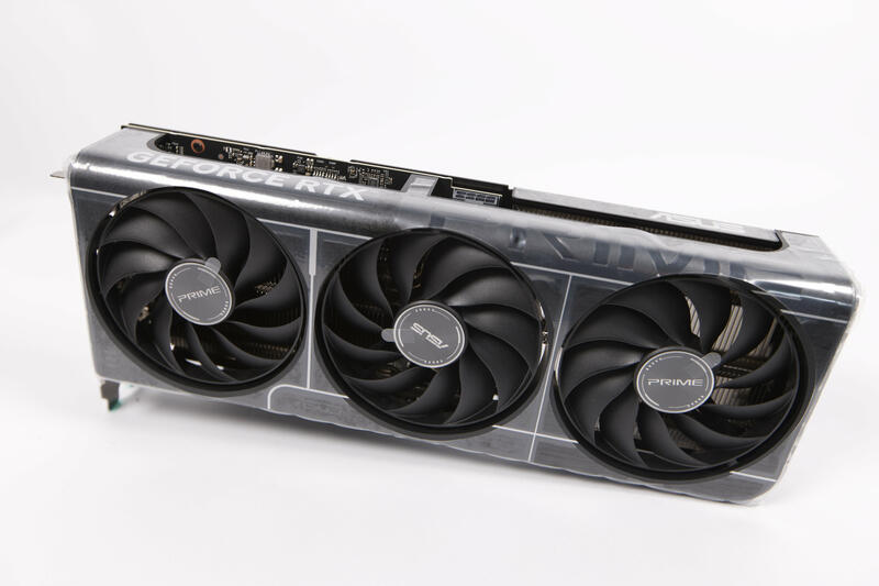 ASUS GeForce RTX 5060 Ti Prime OC Folie