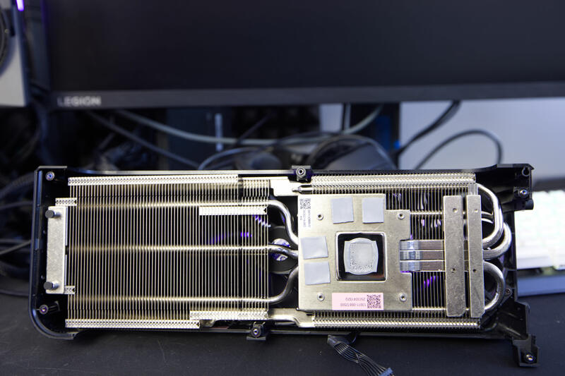 ASUS GeForce RTX 5060 Ti Prime OC 16GB Kühler