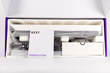 NZXT Kraken Elite 420 RGB Verpackung innen