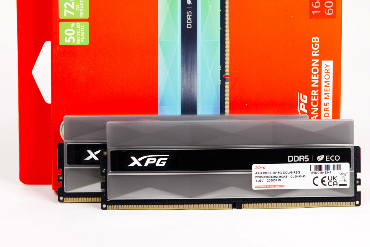 XPG Lancer NEON RGB 32GB Test Review  Bild © PCMasters.de