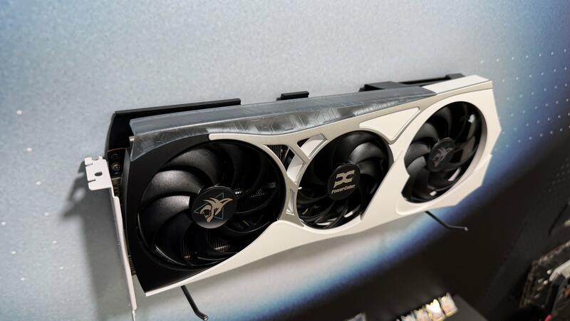 PowerColor Radeon RX 9070 REVA Design PowerColor Radeon RX 9070 REVA Design