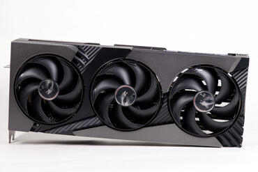 MSI GeForce RTX 5070 Ti Vanguard SOC im Test/Review