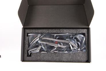 PowerColor Radeon RX 9060 XT Hellhound Verpackung innen