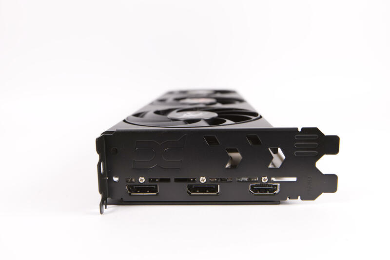 PowerColor Radeon RX 9060 XT Hellhound Anschlüsse PowerColor Radeon RX 9060 XT Hellhound Anschlüsse
