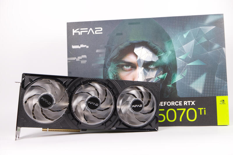 KFA2 GeForce RTX 5070 Ti 1ClickOC im Test/Review