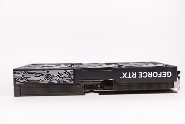 KFA2 GeForce RTX 5070 Ti Top Draufsicht