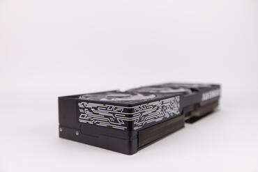 KFA2 GeForce RTX 5070 Ti Designelemente