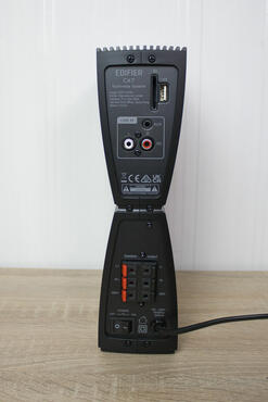 EDIFIER CX7 2.1 Soundsystem Zentrale Rückseite