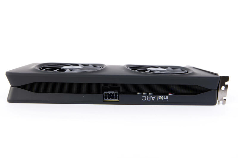 Intel Arc B580 Seitenansicht Intel Arc B580 Seitenansicht