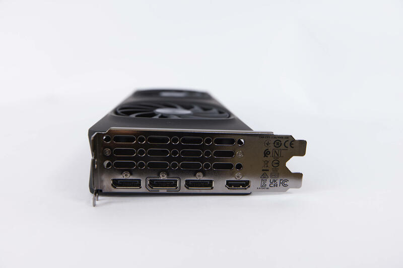 Intel Arc B580 Anschlüsse Intel Arc B580 Anschlüsse