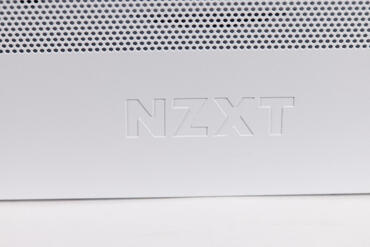 NZXT H5 Flow RGB NZXT Logo