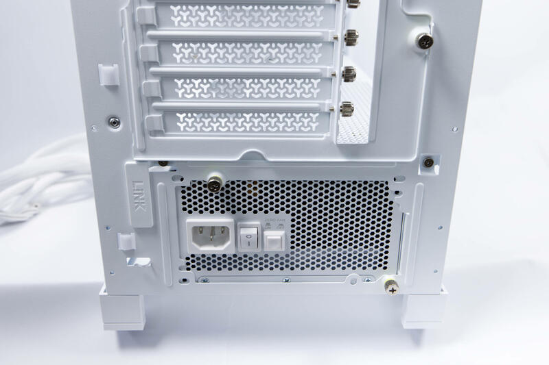 Corsair FRAME 4000 RS ARGB Netzteilverschraubung Corsair FRAME 4000 RS ARGB Netzteilverschraubung
