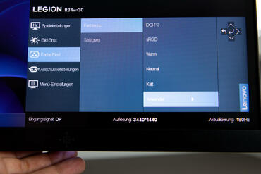 Lenovo Legion R34w 30 Farbtemperatur