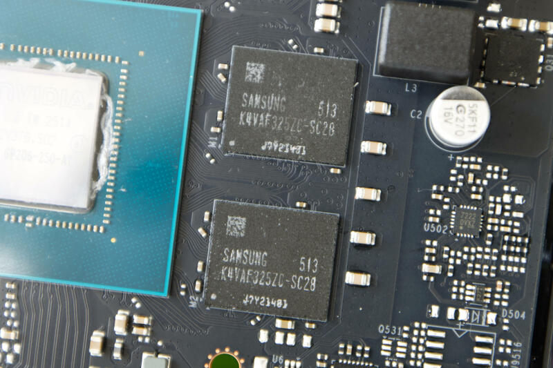 KFA2 GeForce RTX 5060 EX Samsung K4VAF325ZC SC28