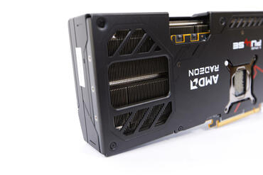 Sapphire Radeon RX 9070 Pulse Kühleraussparung
