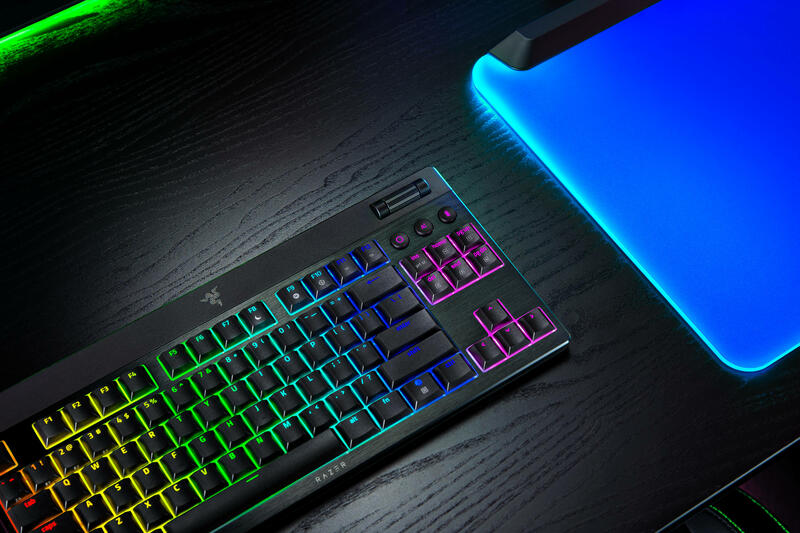 Blackwidow V4 TKL Blackwidow V4 TKL