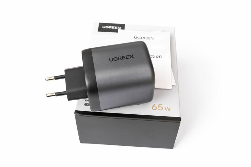 UGREEN Nexode 65W Ladegerät Übersicht 1 UGREEN Nexode 65W Ladegerät Übersicht 1