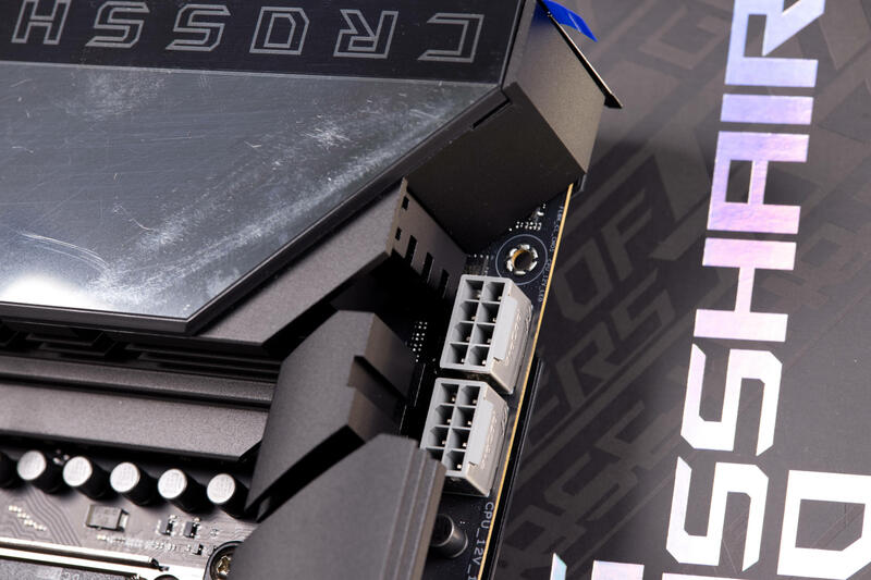 ASUS ROG Crosshair X870E HERO EPS Stecker