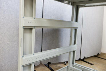 Lanberg Homelab Server RACK Aufbau Streben