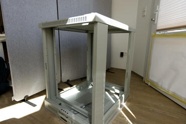 Lanberg Homelab Server RACK Aufbau Boden
