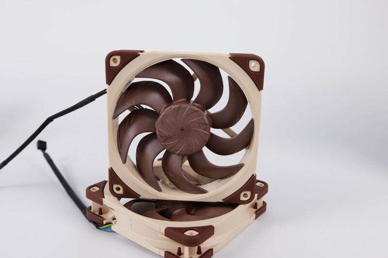 Noctua NF A12x25 G2PWM Frontansicht