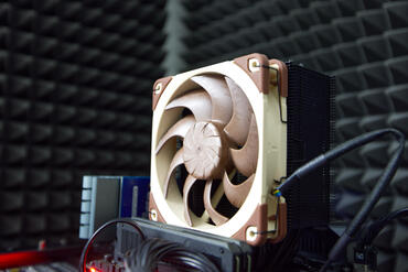 Noctua NF A12x25 G2PWM montiert