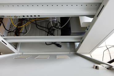 Lanberg Homelab Server RACK Aufbau Seitentür 2