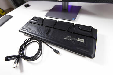 Corsair VANGUARD 96 Ansicht unten