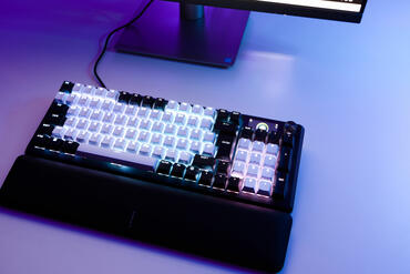 Corsair VANGUARD 96 beleuchtet 4