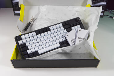 Corsair VANGUARD 96 Verpackungsinhalt