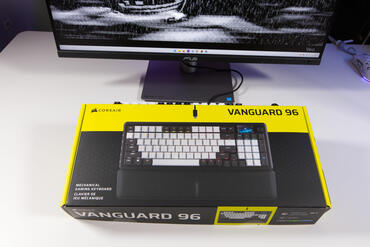 Corsair VANGUARD 96 Verpackung