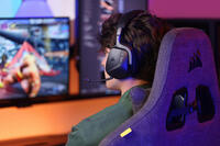Corsair VOID v2 MAX mit Atmos-Audio, Dual-Radio-Konnektivität und 70 Stunden Akkulaufzeit vorgestellt