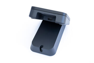 Logitech MX CreativeConsole KeyPad Halter Kabelführung