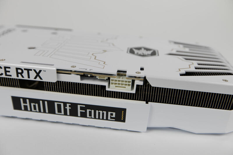 KFA2 GeForce RTX 5070 Ti HOF Gaming Strom, Dual-BIOS-Switch und ARGB KFA2 GeForce RTX 5070 Ti HOF Gaming Strom, Dual-BIOS-Switch und ARGB