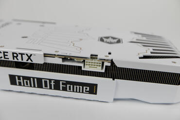 KFA2 GeForce RTX 5070 Ti HOF Gaming Strom, Dual-BIOS-Switch und ARGB KFA2 GeForce RTX 5070 Ti HOF Gaming Strom, Dual-BIOS-Switch und ARGB