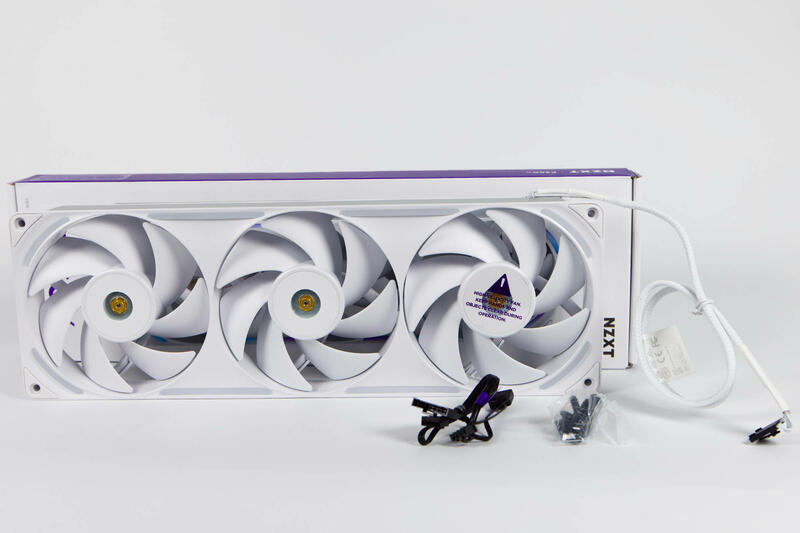 NZXT F360X Lieferumfang NZXT F360X Lieferumfang