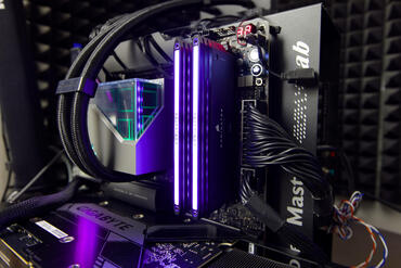 Corsair Dominator Titanium RGB ARGB Beleuchtung 3 Corsair Dominator Titanium RGB ARGB Beleuchtung 3