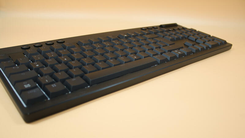 Black Widow v4 low Profile Tastatur Zentrum Black Widow v4 low Profile Tastatur Zentrum