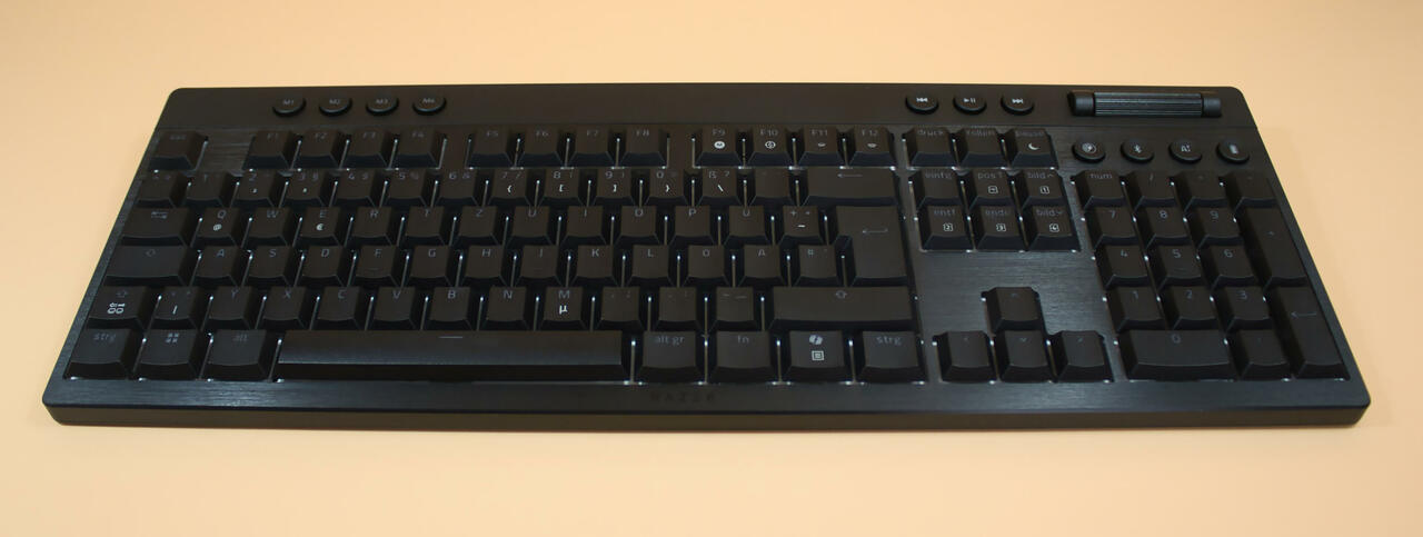 Razer BlackWidow V4 Low-Profile HyperSpeed Test/Review  Bild © PCMasters.de