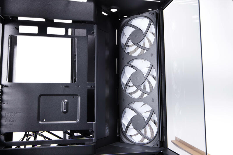 NZXT H9 Flow RGB 420er Single Frame